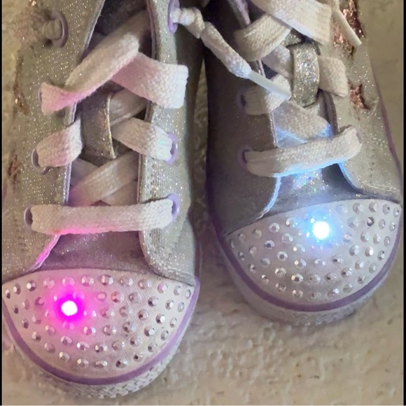Girl’s Skechers Gold Glitter Stars Twinkle Toes Size 10 - Picture 5 of 5